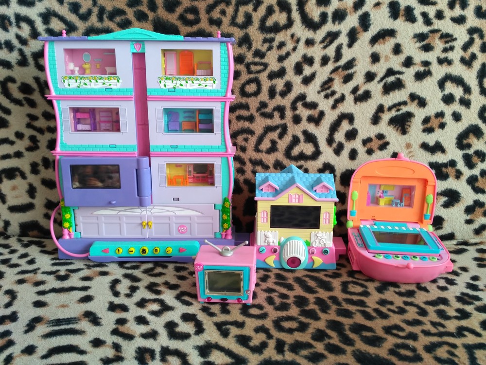 Mattel pixel chix house 2005