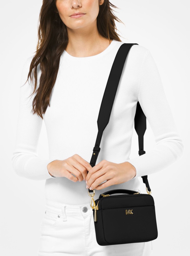 Michael kors mott mini hot sale