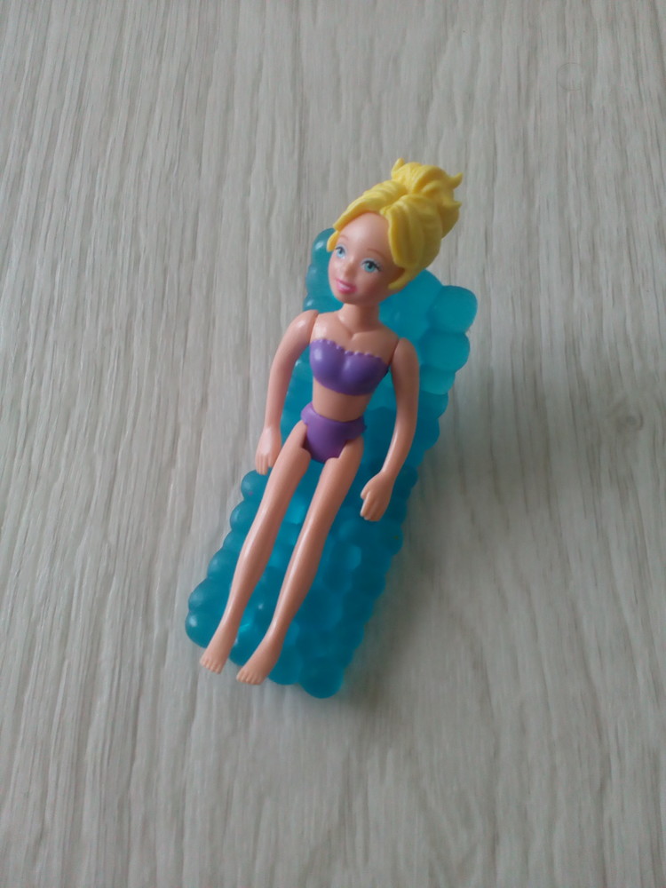 polly pocket lol sister. 47