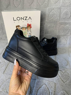 Чорні шкіряні жіночі кросівки на платформі, натуральна шкіра, lonza