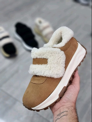 Зимові жіночі рижі замшеві кросівки на липучках, натуральна замша