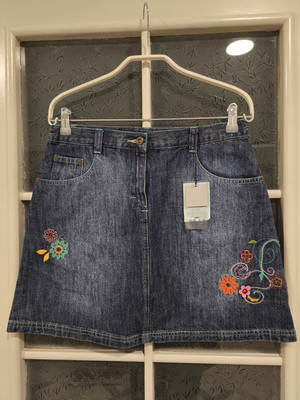 Нова джинсова спідниця