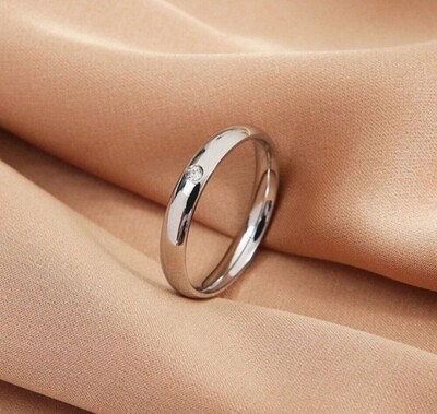 Каблучка нержавіюча сталь 18розмір в сріблі