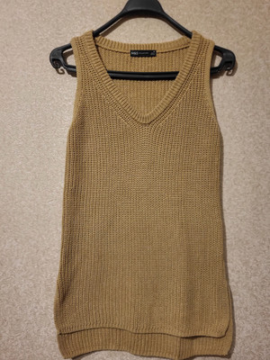 Стильная вязаная жилетка M&S