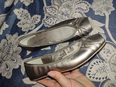 Limited collection 37.5p.