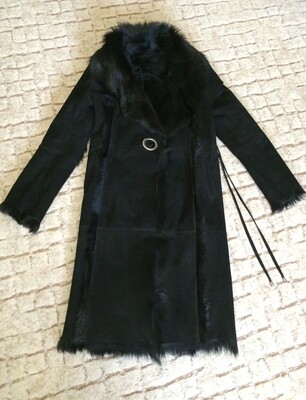 Шикарная натуральная зимняя дубленка Тоскана фирма Balci .размер М. Состояние идеальное!...