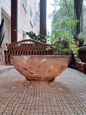 Тарілка, салатниця-полуничка, 80-ті роки.